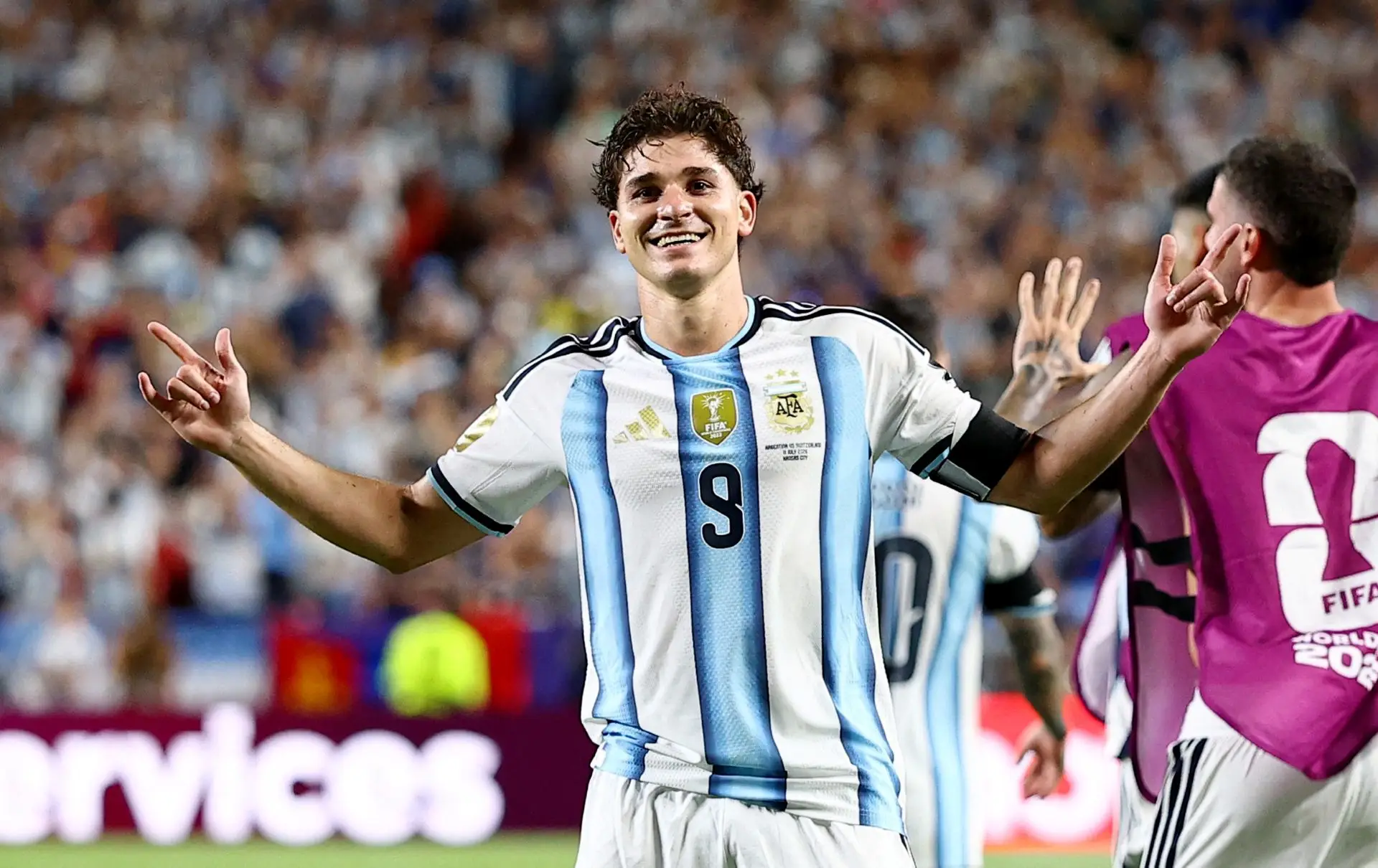 Julian Álvarez, o atacante da seleção argentina e do Manchester City, análise do desempenho, caminho no mercado de transferências e expectativas para as próximas temporadas