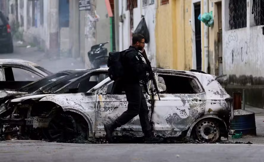 Plano de ação para o Rio propõe soluções para violência, corrupção e enchentes, com metas de transparência, clima e gestão pública a serem entregues a candidatos