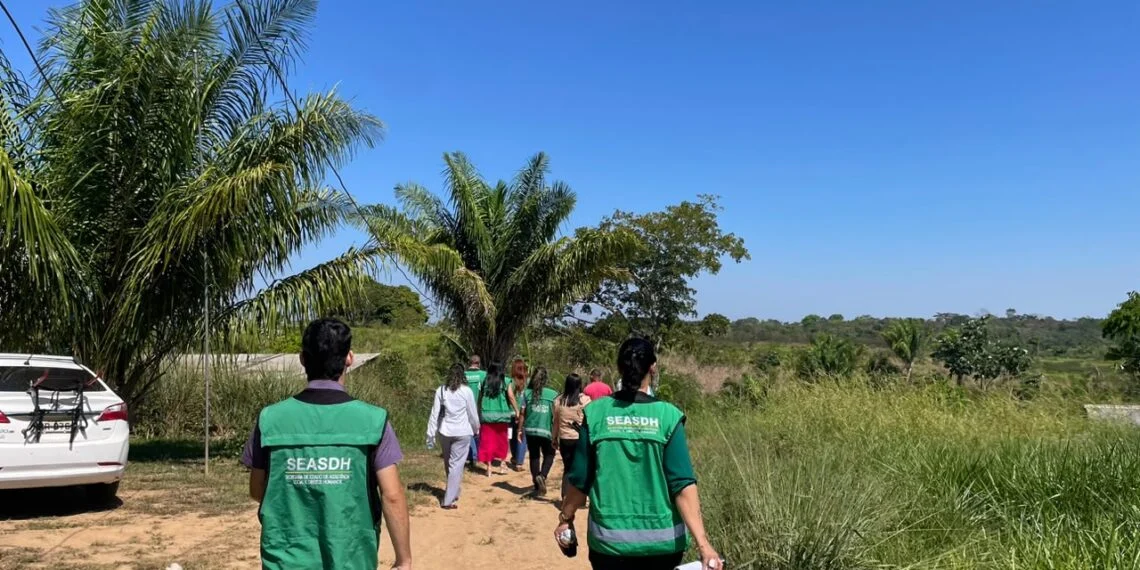 Defesa Civil: famílias cadastradas para Bolsa Moradia Transitória e aluguel social antes das obras do Minha Casa, Minha Vida, cadastro e valores detalhados