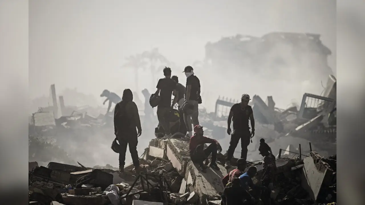 Venezuelanos no Brasil vivem luto à distância, culpa e busca por respostas dois meses após terremoto com mais de 6 400 mortos e 500 000 refugiados