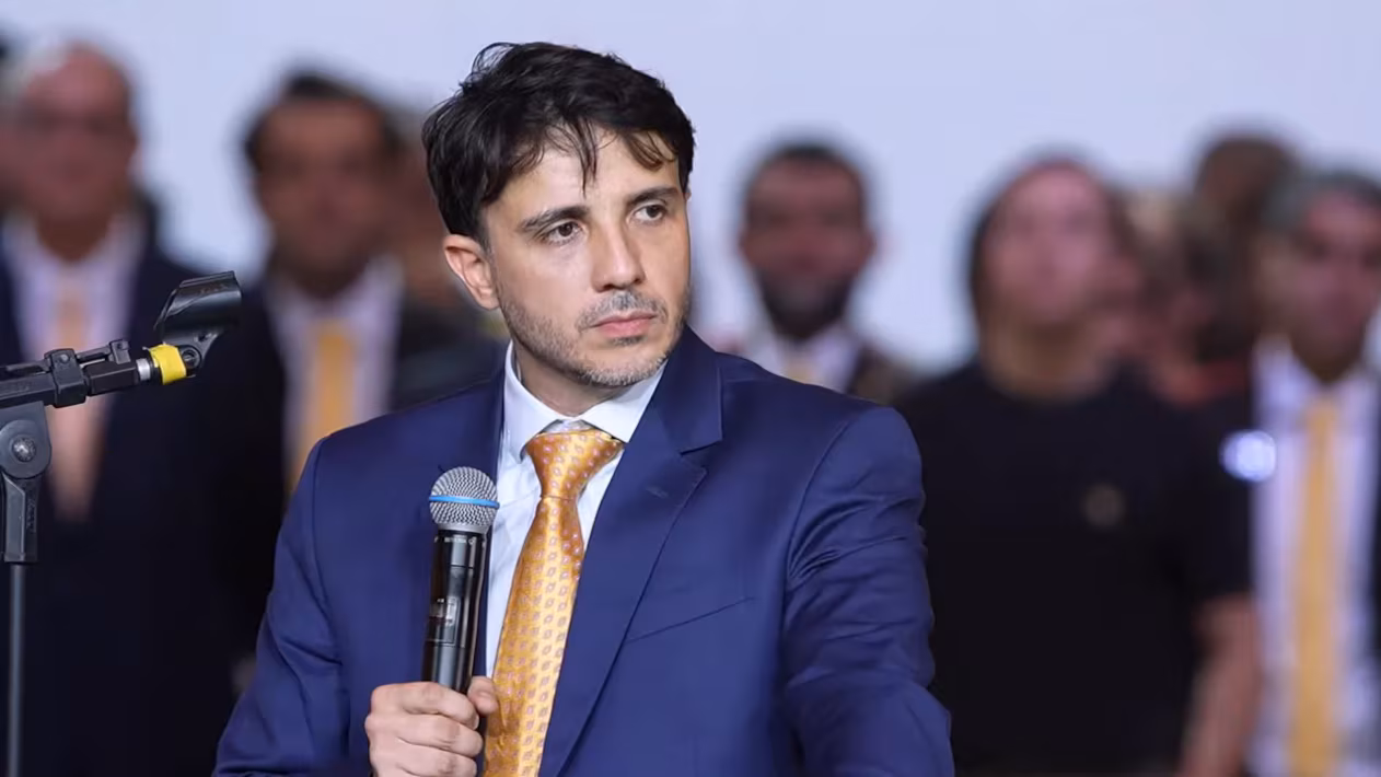 Renan Santos, candidato do Missão à Presidência em 2026, quem é, trajetória, propostas e pontos que podem definir a campanha nas eleições