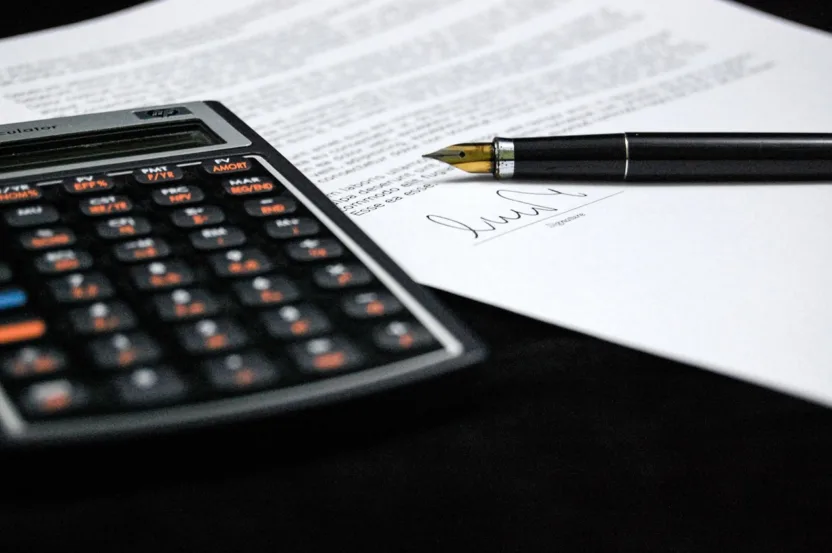 PCIP11 anuncia emissão de cotas de até R$ 4 bilhões para consolidar quatro FIIs, integrando RPRI11, RBRR11 e VCJR11 e ampliando escala de crédito imobiliário