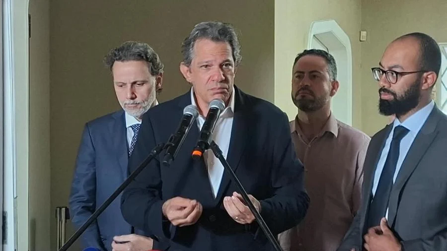 MP Eleitoral arquiva denúncia de Haddad sobre ação da PM contra motorista, procurador diz versão do governo inverossímil, sem indícios de crime eleitoral