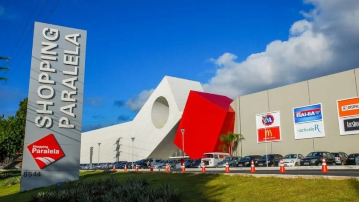 Casas Bahia acende alerta para FIIs de shoppings, BTG vê oportunidade de compra em cotas descontadas, analista destaca três nomes resilientes com P/VP abaixo do justo