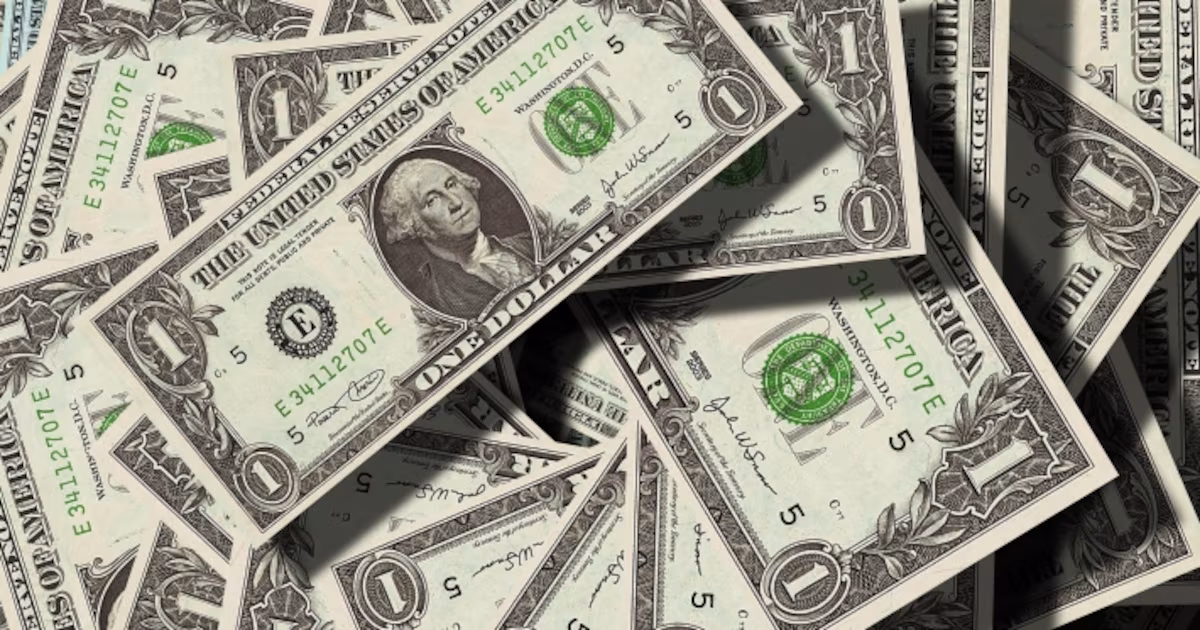Por que a XP recomenda investir em dólar agora, juros elevados e maior oferta de renda fixa no exterior impulsionam diversificação, e como fazer entrada gradual