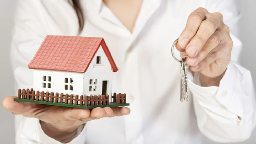 Como a queda da Selic pode reduzir o custo do financiamento imobiliário, cortar parcelas e aumentar aprovações, veja quando vale a pena buscar crédito para comprar imóvel