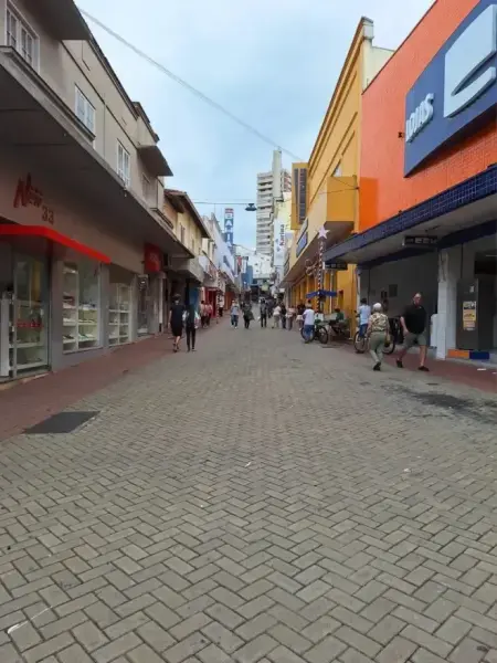 Corretor de imóveis em Varginha, CRECI-MG promove Corretor na Rua em 3 de outubro para orientar profissionais, registrar, receber denúncias e prevenir golpes