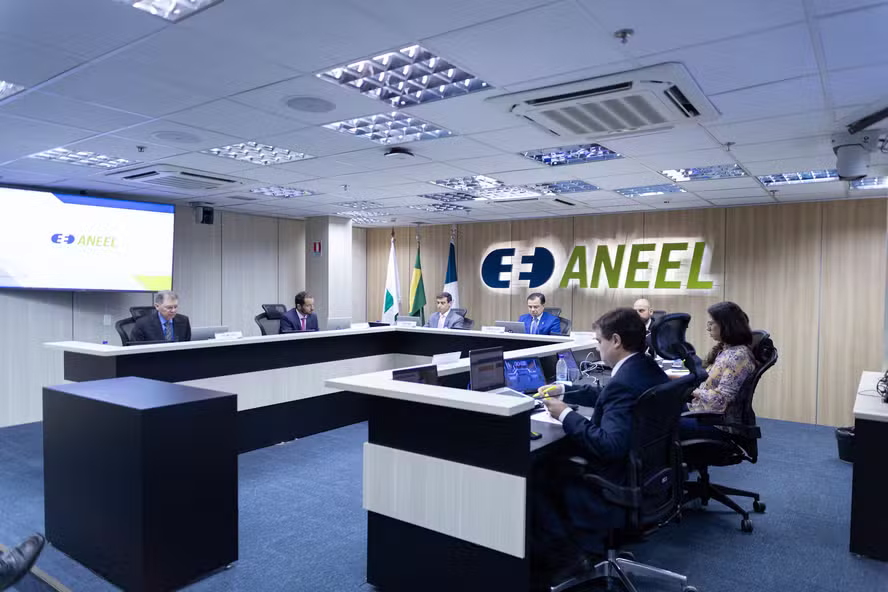 Aneel adia decisão sobre caducidade da concessão da Enel em São Paulo, pedido de vista suspende votação que poderia encerrar contrato antes de 2028