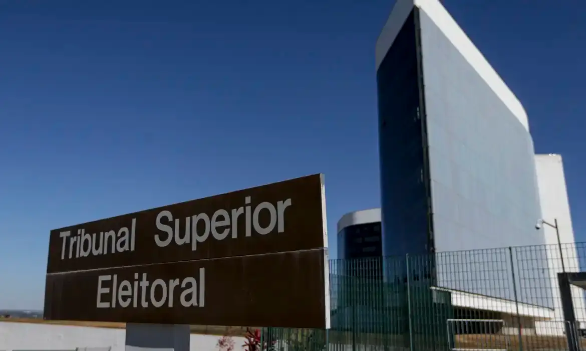 Área técnica do TSE vê riscos, mas não acha fake news no canal ‘Exército do Lula’