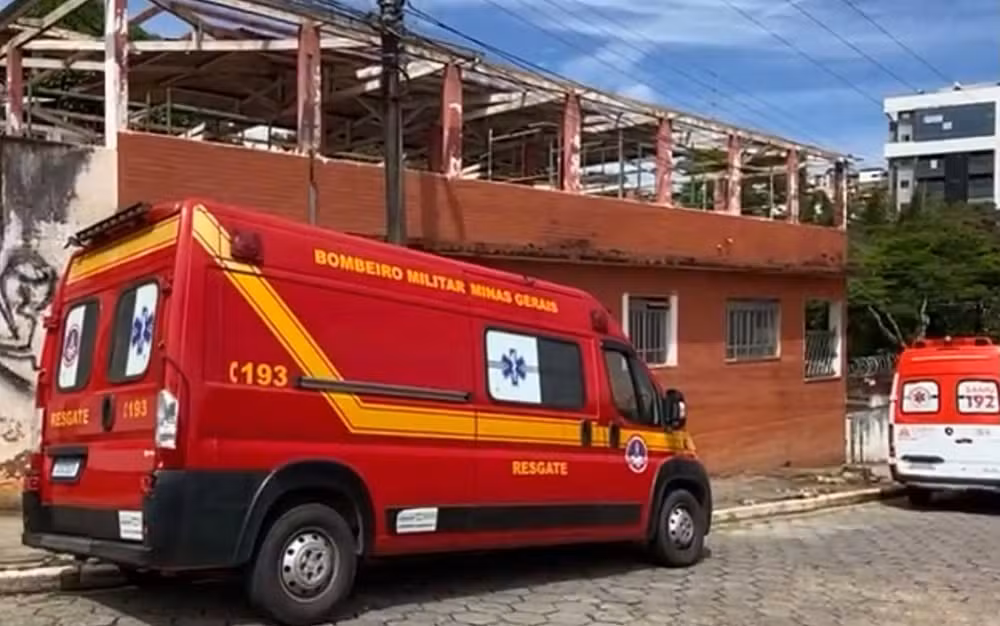 Homem morre após possível choque elétrico durante serviço em telhado em São Lourenço, MG